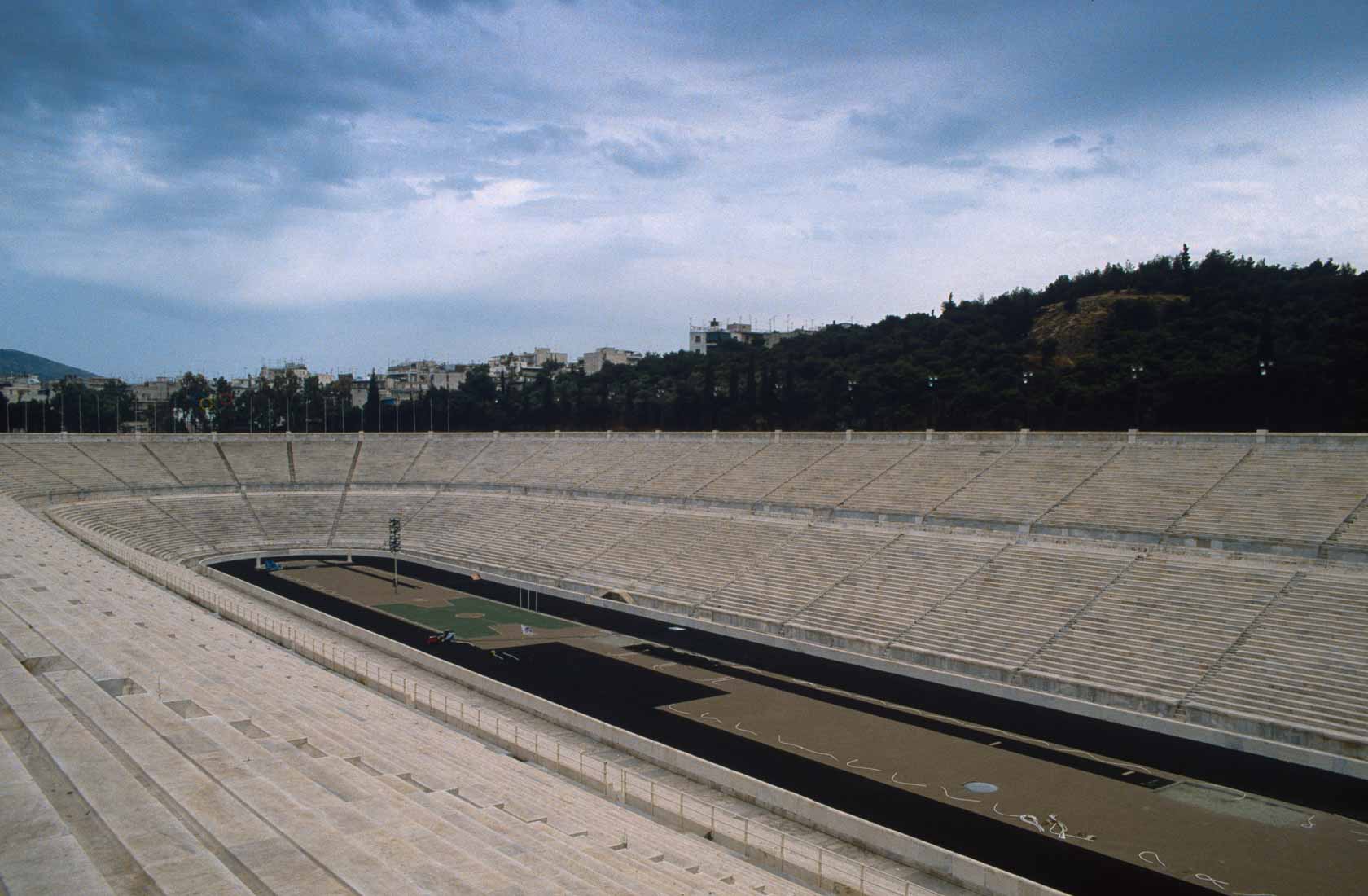 <span style="font-family: Verdana; font-size: 16px; color:">Stadion Panathinaiko, Athene</span>