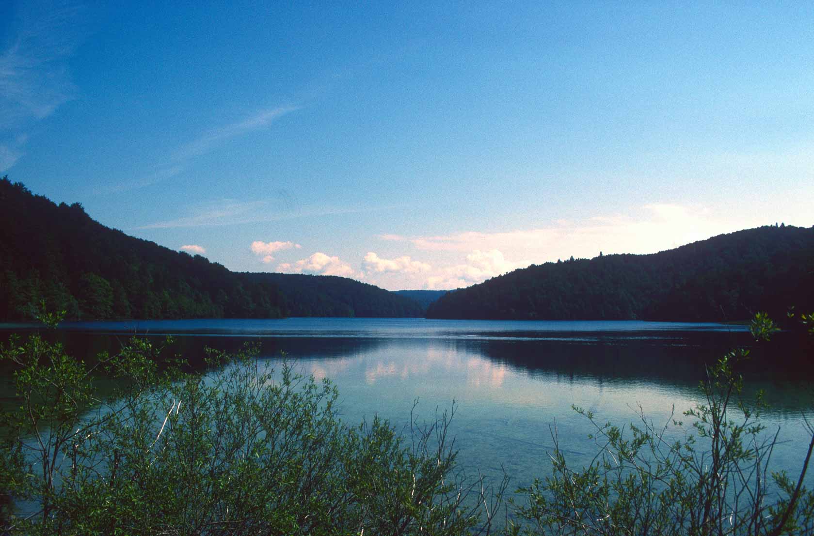 <span style="font-family: Verdana; font-size: 16px; color:">Plitvice</span>