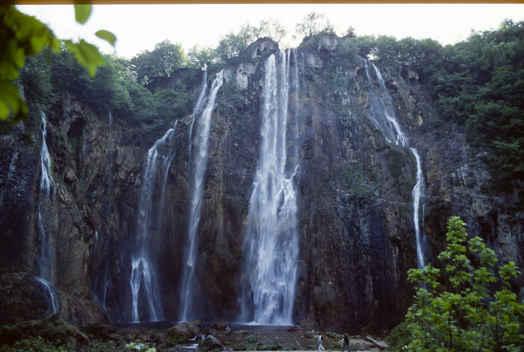 <span style="font-family: Verdana; font-size: 16px; color:">Plitvice</span>