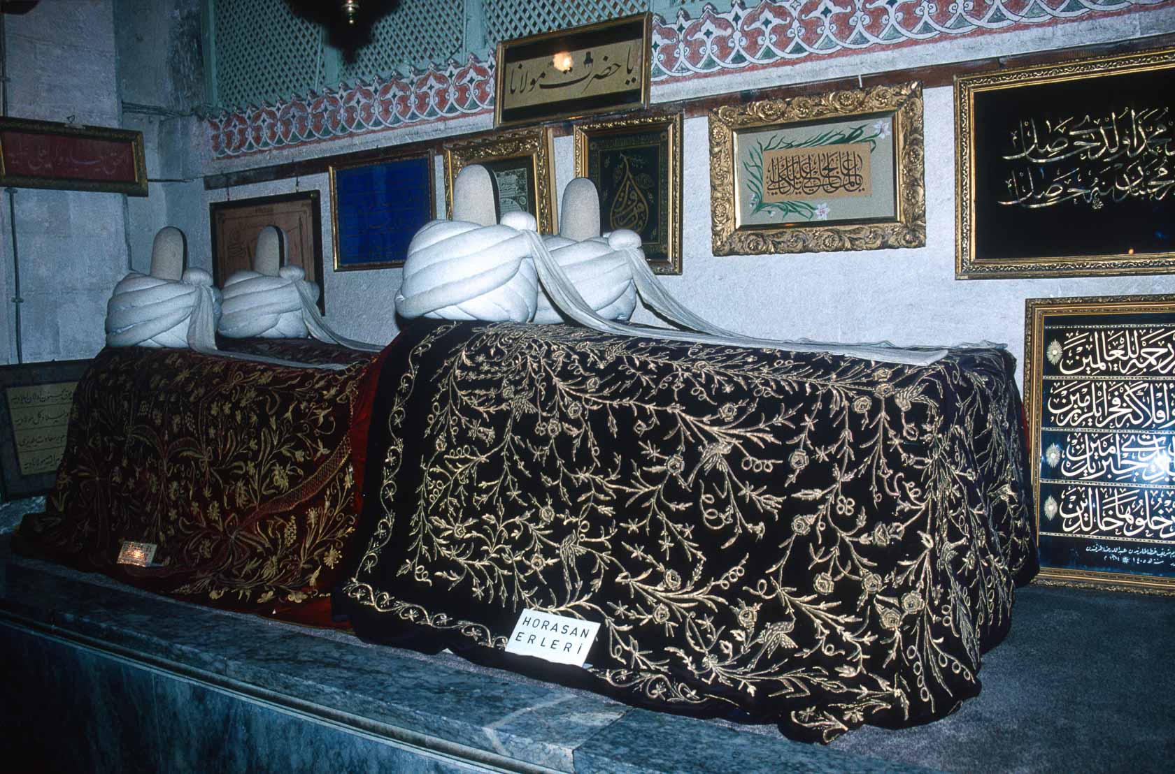 <span style="font-family: Verdana; font-size: 16px; color:">Mevlana mausoleum, Konya</span>