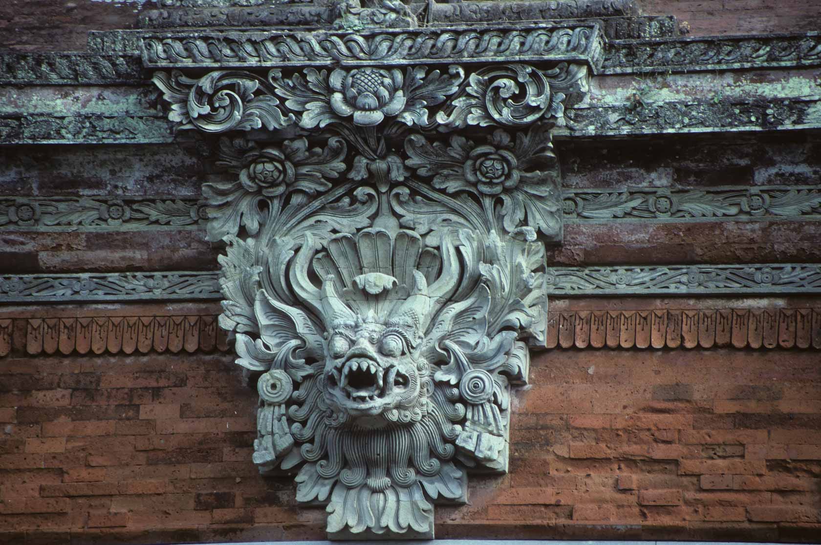 <span style="font-family: Verdana; font-size: 16px; color: ">Pura Gede Perancak, tempel op Bali</span>