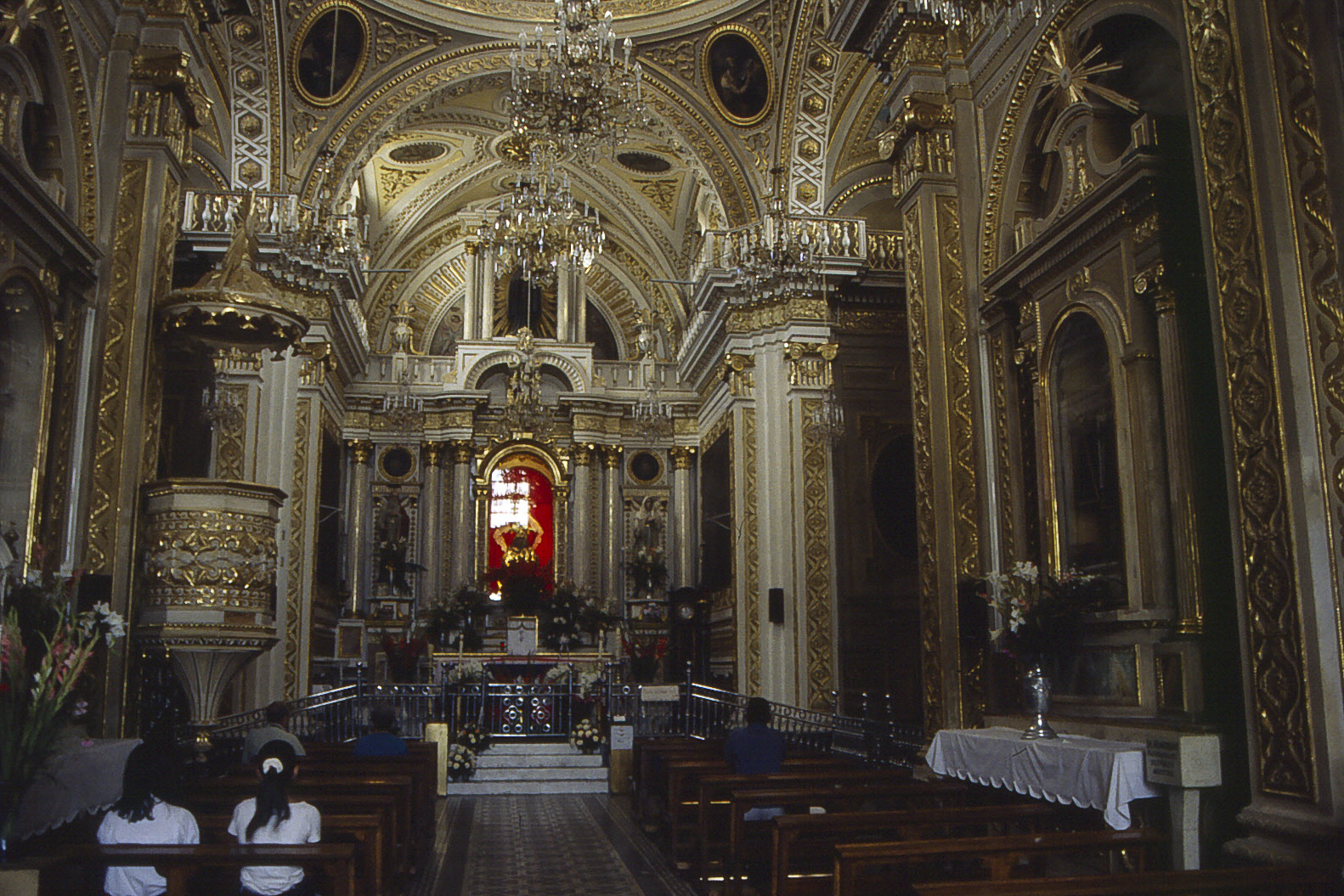 <span style="font-family: Verdana; font-size: 16px; color: ">Santuario de los Remedios, Cholula</span>