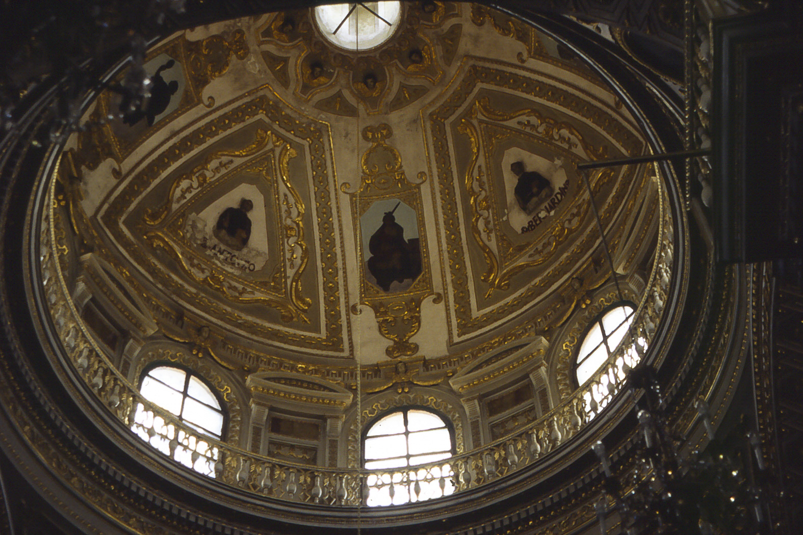 <span style="font-family: Verdana; font-size: 16px; color: ">Santuario de los Remedios, Cholula</span>