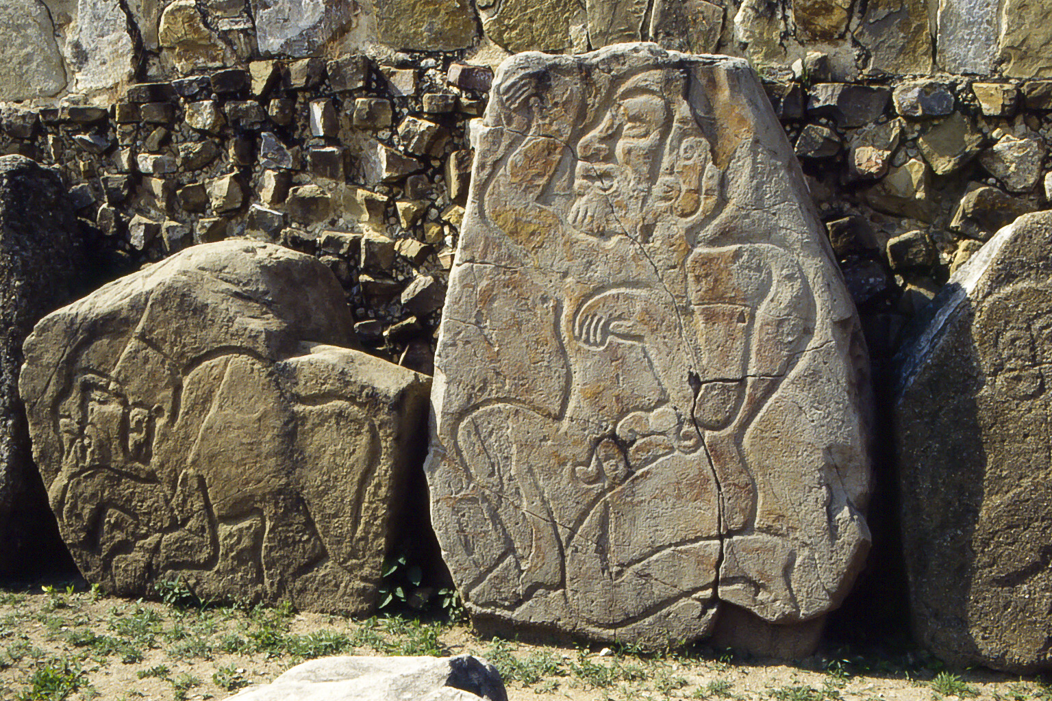 <span style="font-family: Verdana; font-size: 16px; color: ">Monte Alban</span>
